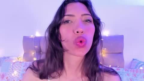 Snapshot of miss_veronica2 chatting on February 2025 05:52:02 PM Miss Veronica online show from February 2025 05:52:02 PM