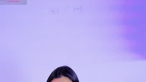 Snapshot of miss_veronica2 chatting on February 2025 11:43:02 AM Miss Veronica online show from February 2025 11:43:02 AM