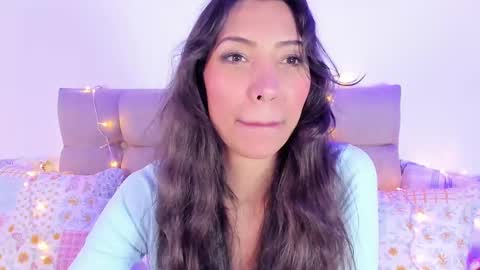 Snapshot of miss_veronica2 chatting on February 2025 05:50:02 PM Miss Veronica online show from February 2025 05:50:02 PM