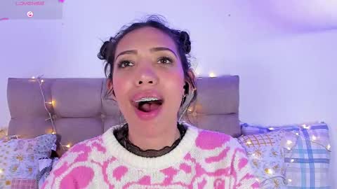 Snapshot of miss_veronica2 chatting on February 2025 03:10:01 PM Miss Veronica online show from February 2025 03:10:01 PM