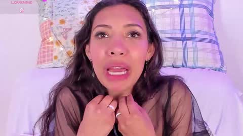 Snapshot of miss_veronica2 chatting on February 2025 03:26:02 PM Miss Veronica online show from February 2025 03:26:02 PM