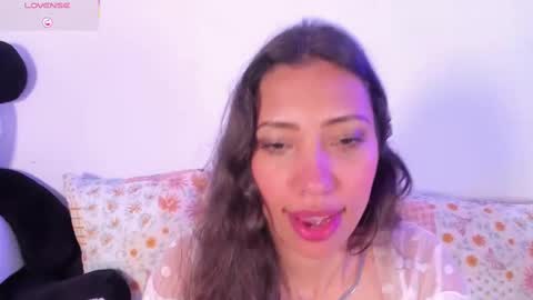 Snapshot of miss_veronica2 chatting on March 2025 05:49:02 PM Miss Veronica online show from March 2025 05:49:02 PM