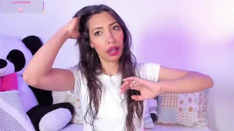 Snapshot of miss_veronica2 chatting on March 2025 12:26:01 PM Miss Veronica online show from March 2025 12:26:01 PM