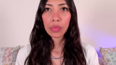 Snapshot of miss_veronica2 chatting on September 2025 01:33:01 PM Miss Veronica online show from September 2025 01:33:01 PM