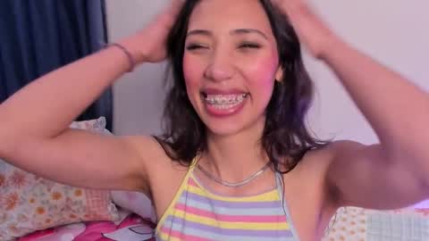 Snapshot of miss_veronica2 chatting on November 2025 02:06:02 PM Miss Veronica online show from November 2025 02:06:02 PM