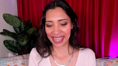 Miss Veronica online show from December 2025 01:17:02 PM