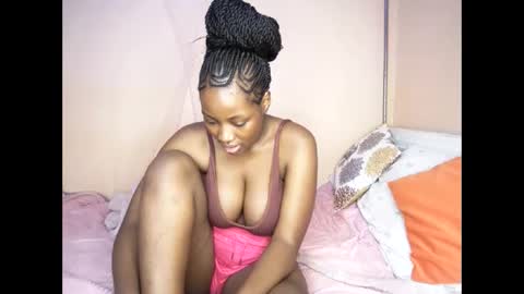 miss_worldfire online show from May 2026 08:26:01 PM