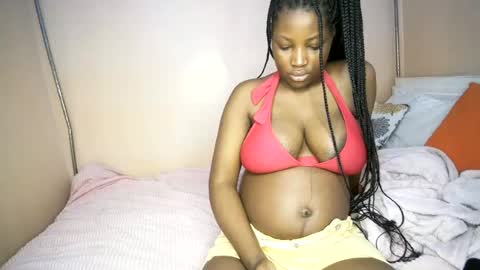 miss_worldfire online show from July 2026 12:33:01 PM