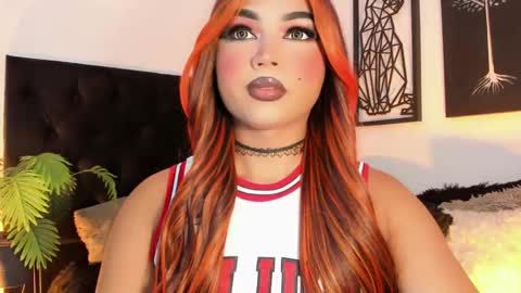 Snapshot of miss_zz chatting on September 2025 02:51:01 PM miss_zz online show from September 2025 02:51:01 PM