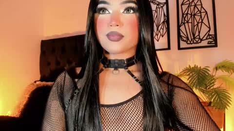 Snapshot of miss_zz chatting on November 2025 08:08:02 PM miss_zz online show from November 2025 08:08:02 PM