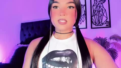 Snapshot of miss_zz chatting on November 2025 06:30:02 PM miss_zz online show from November 2025 06:30:02 PM