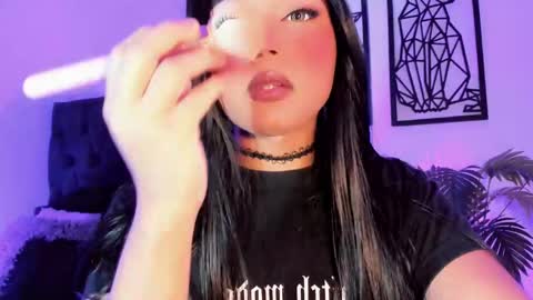 Snapshot of miss_zz chatting on November 2025 07:38:01 PM miss_zz online show from November 2025 07:38:01 PM