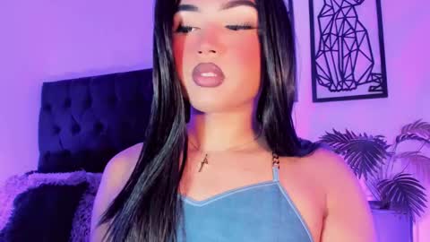 Snapshot of miss_zz chatting on December 2025 06:39:01 PM miss_zz online show from December 2025 06:39:01 PM