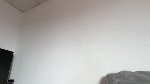 Snapshot of missameliah chatting on November 2025 12:37:02 PM Ameliahs online show from November 2025 12:37:02 PM