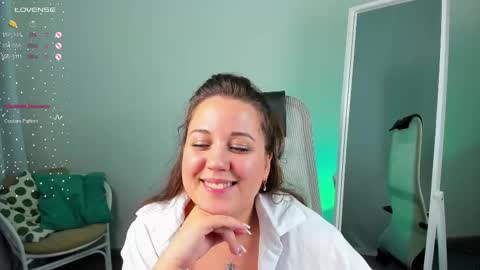 Snapshot of missbecca_ chatting on March 2025 10:46:01 AM Becca online show from March 2025 10:46:01 AM