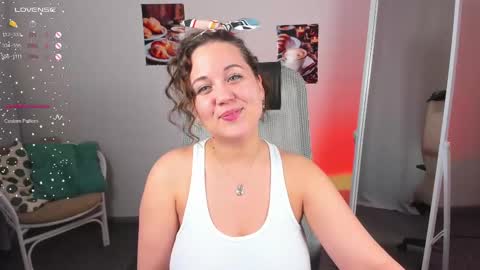 Snapshot of missbecca_ chatting on March 2025 01:51:01 PM Becca online show from March 2025 01:51:01 PM