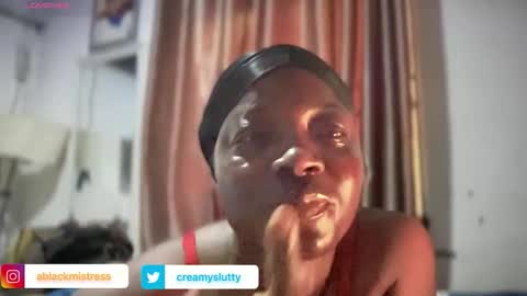 Snapshot of missbellerina chatting on May 2026 11:17:01 AM Missbelle online show from May 2026 11:17:01 AM