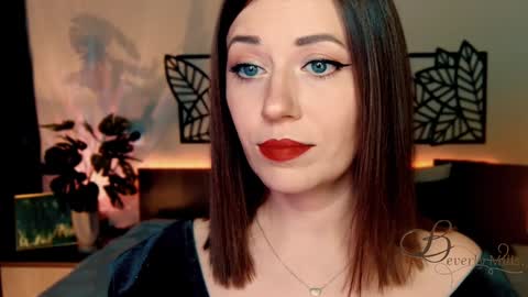 The divine Beverly online show from December 2024 04:42:01 PM