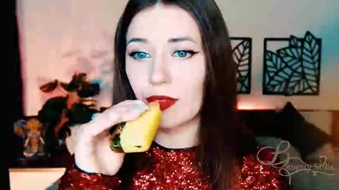 The divine Beverly online show from March 2025 08:38:01 AM