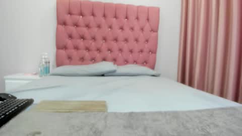 Snapshot of missbubu chatting on October 2025 10:10:02 PM Elise online show from October 2025 10:10:02 PM