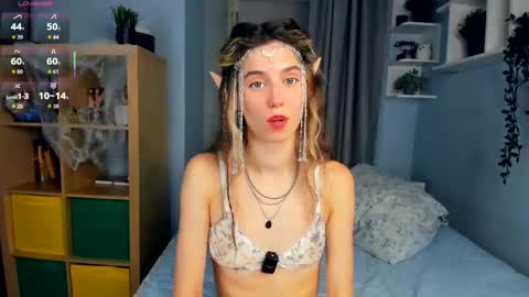 Shelley online show from November 2025 07:32:01 AM