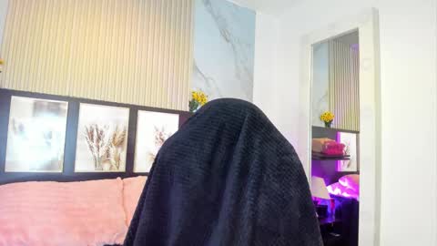 Snapshot of misscheelsee_as chatting on September 2025 12:56:02 AM misscheelsee_as online show from September 2025 12:56:02 AM