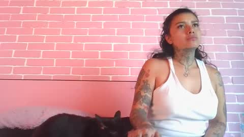 melodie  online show from September 2025 09:05:01 PM