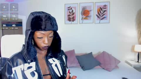 Emilie Diaz online show from May 2026 01:51:01 PM