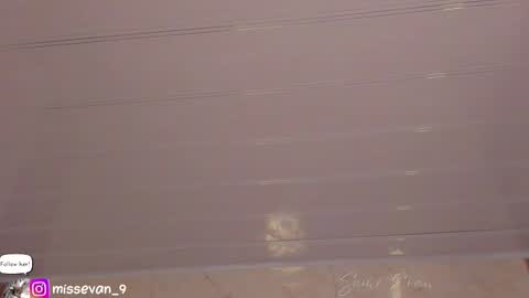 Sami Evan online show from March 2026 12:23:02 PM