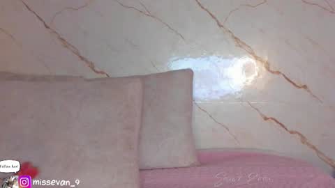 Sami Evan online show from April 2026 01:55:02 PM