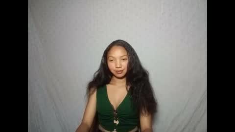 Snapshot of missfireangel chatting on September 2025 04:22:02 PM MadagascarQueen online show from September 2025 04:22:02 PM