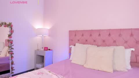 Snapshot of misshiller_gh chatting on December 2025 03:00:01 AM Melany Hiller online show from December 2025 03:00:01 AM