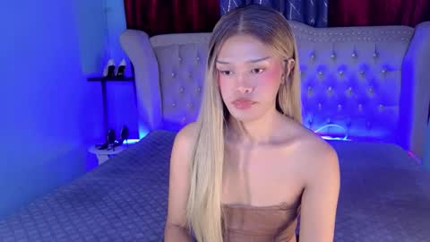 Snapshot of missionary_addiction_cumshot chatting on February 2026 04:25:02 PM im your queen steffie online show from February 2026 04:25:02 PM