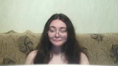 missis mona online show from January 2025 08:15:02 PM