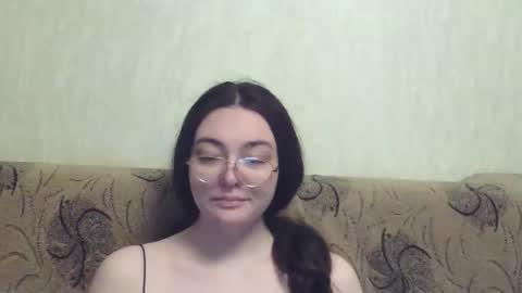 Snapshot of missis_mona chatting on April 2026 10:43:01 PM missis mona online show from April 2026 10:43:01 PM