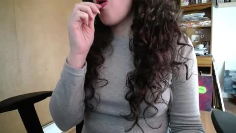 Ivana online show from April 2026 05:52:02 PM