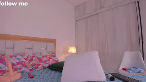 Snapshot of missjuliaa_ chatting on December 2024 09:16:02 AM A N N Y online show from December 2024 09:16:02 AM