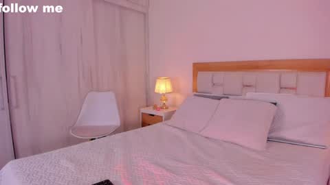 Snapshot of missjuliaa_ chatting on January 2025 03:19:02 AM A N N Y online show from January 2025 03:19:02 AM