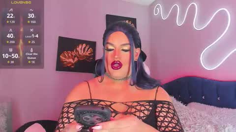 kassandra lazcano online show from September 2025 02:00:02 AM