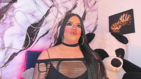 kassandra lazcano online show from April 2026 12:22:01 AM