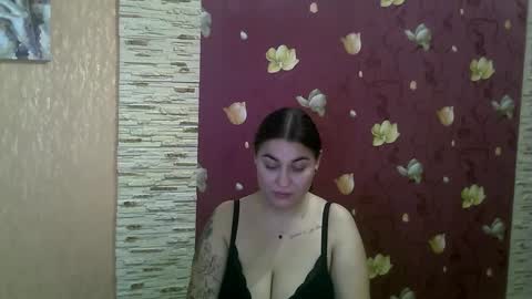 Lisa online show from December 2024 08:36:02 PM