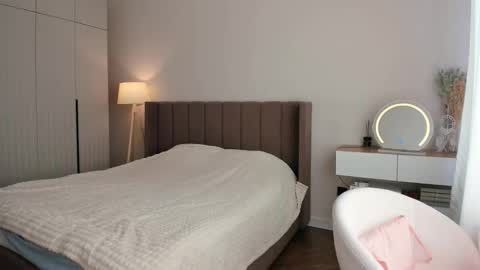 Snapshot of missliiaa chatting on February 2026 06:57:02 AM Aiza my last streams til Dec 8 online show from February 2026 06:57:02 AM