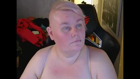 misslj90 online show from May 2026 09:09:01 PM
