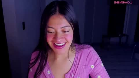 missloren333 online show from September 2025 07:56:02 AM