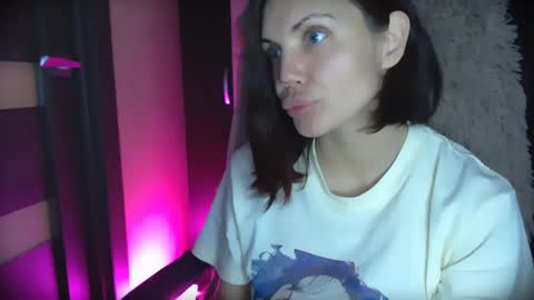 Misslovexq online show from May 2026 03:31:02 PM