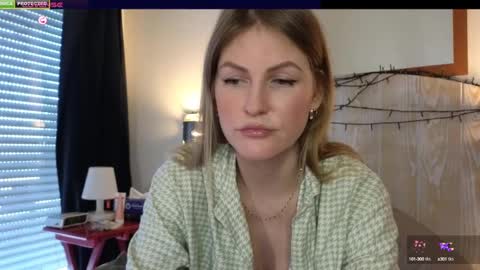 Misslucci online show from January 2025 09:18:01 AM