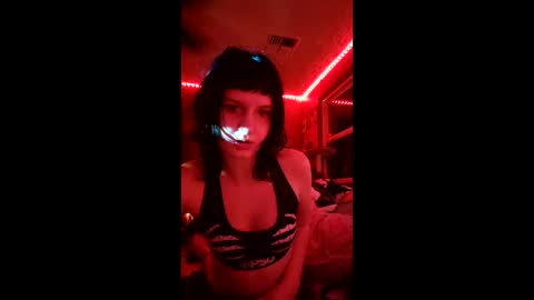 missmacabre666 online show from January 2026 07:34:01 AM