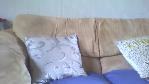 Snapshot of missmeandre chatting on December 2024 11:29:02 AM 4bdn couple online show from December 2024 11:29:02 AM