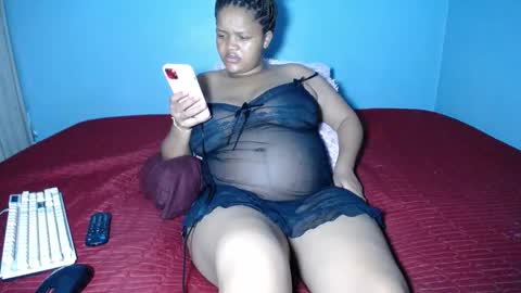 mimmi online show from November 2025 05:14:02 PM