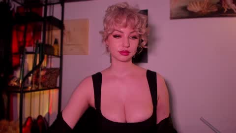   online show from February 2025 11:31:01 AM